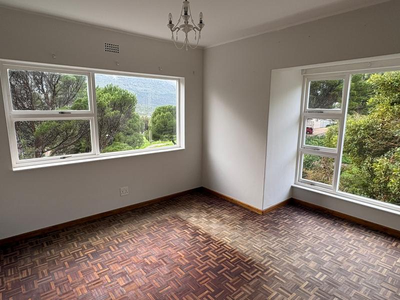 To Let 2 Bedroom Property for Rent in Fish Hoek Western Cape